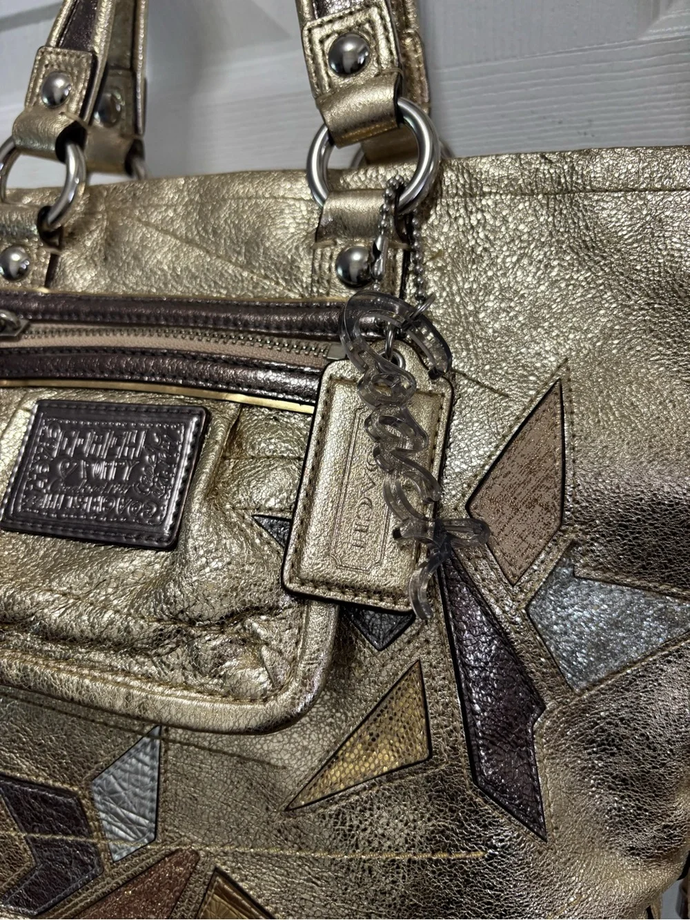 Coach Poppy G1069-16050 LIMITED EDITION Metallic Gold Star Spotlight Tote NWOT - Picture 4 of 16